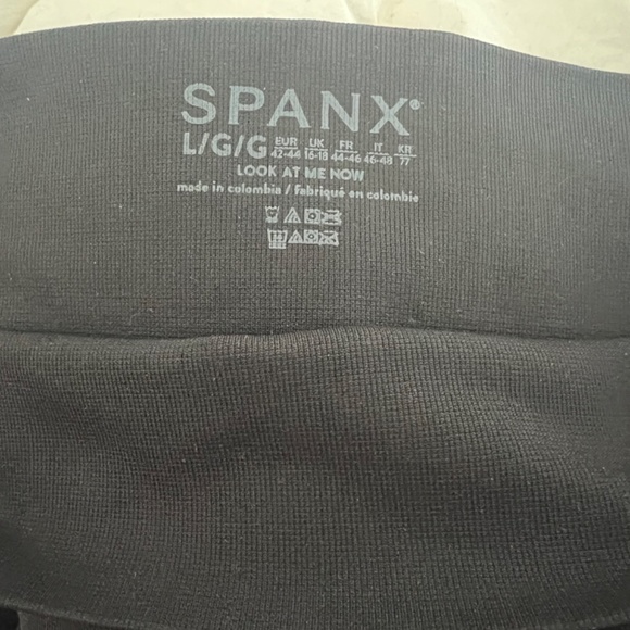 Spanx leggings - Picture 3 of 3